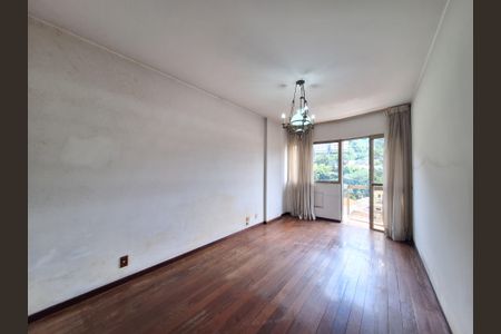 Apartamento à venda com 121m², 3 quartos e 1 vaga Apartamento à venda com 121m², 3 quartos e 1 vagaSuíte