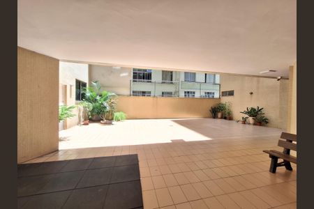 Apartamento à venda com 121m², 3 quartos e 1 vaga Apartamento à venda com 121m², 3 quartos e 1 vagaÁrea comum