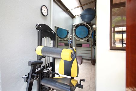 Casa à venda com 270m², 4 quartos e 4 vagasAcademia