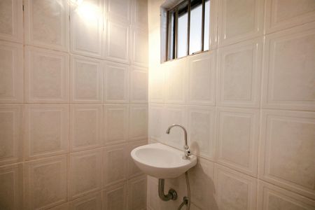 Casa à venda com 270m², 4 quartos e 4 vagasLavabo