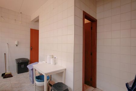 Casa à venda com 270m², 4 quartos e 4 vagasÁrea de Serviço