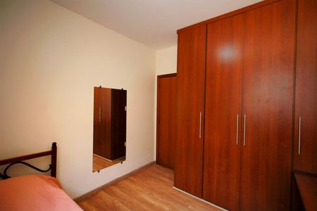 Casa à venda com 270m², 4 quartos e 4 vagasQuarto 2