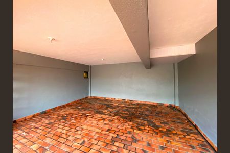 Casa à venda com 270m², 4 quartos e 4 vagasGaragem