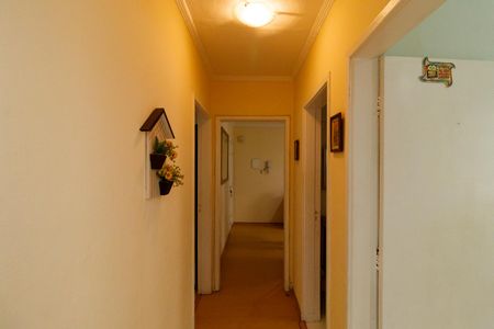 Casa de condomínio à venda com 74m², 2 quartos e sem vagaCorredor