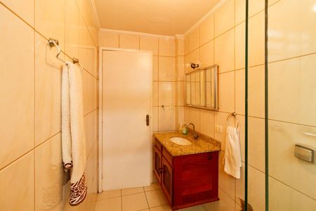 Casa de condomínio à venda com 74m², 2 quartos e sem vagaBanheiro