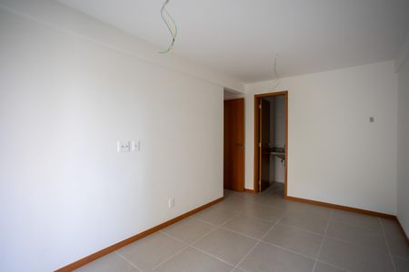 Apartamento à venda com 84m², 2 quartos e 1 vaga Apartamento à venda com 84m², 2 quartos e 1 vagaSuíte