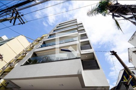 Apartamento à venda com 84m², 2 quartos e 1 vaga Apartamento à venda com 84m², 2 quartos e 1 vagaFachada