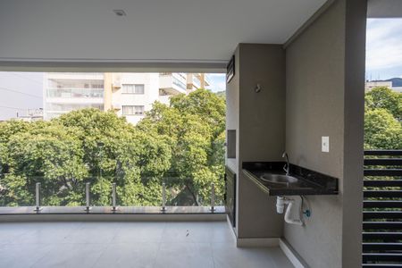 Apartamento à venda com 84m², 2 quartos e 1 vaga Apartamento à venda com 84m², 2 quartos e 1 vagaVaranda da Sala