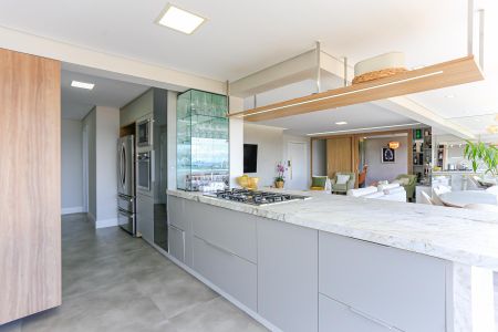 Apartamento à venda com 187m², 4 quartos e 3 vagas Apartamento à venda com 187m², 4 quartos e 3 vagasCozinha