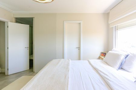 Apartamento à venda com 187m², 4 quartos e 3 vagas Apartamento à venda com 187m², 4 quartos e 3 vagasQuarto 4