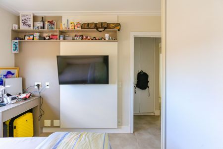 Apartamento à venda com 187m², 4 quartos e 3 vagas Apartamento à venda com 187m², 4 quartos e 3 vagasQuarto 2