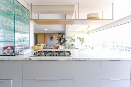 Apartamento à venda com 187m², 4 quartos e 3 vagas Apartamento à venda com 187m², 4 quartos e 3 vagasCozinha