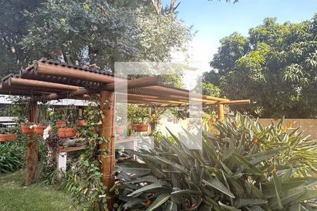 Apartamento à venda com 187m², 4 quartos e 3 vagas Apartamento à venda com 187m², 4 quartos e 3 vagasCondomínio