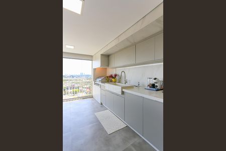 Apartamento à venda com 187m², 4 quartos e 3 vagas Apartamento à venda com 187m², 4 quartos e 3 vagasCozinha