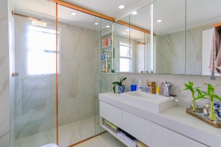 Apartamento à venda com 187m², 4 quartos e 3 vagas Apartamento à venda com 187m², 4 quartos e 3 vagasQuarto 4