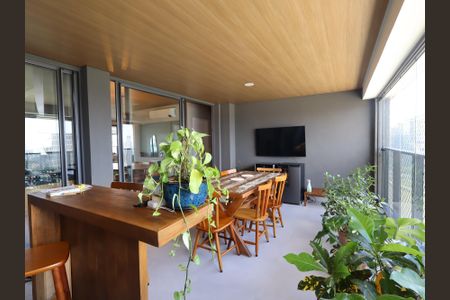 Apartamento à venda com 265m², 4 quartos e 4 vagasVaranda gourmet