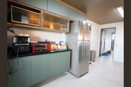 Apartamento à venda com 265m², 4 quartos e 4 vagasCozinha