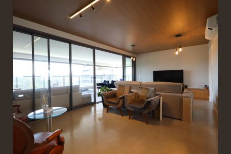 Apartamento à venda com 265m², 4 quartos e 4 vagasSala