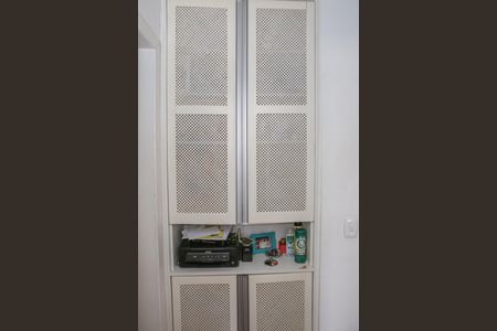 Apartamento à venda com 80m², 2 quartos e sem vaga Apartamento à venda com 80m², 2 quartos e sem vagaCorredor