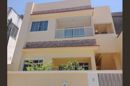 Apartamento à venda com 93m², 2 quartos e 1 vaga