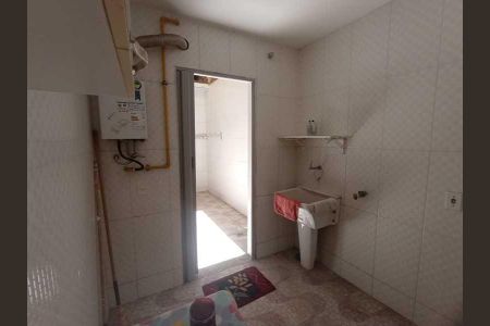 Apartamento à venda com 93m², 2 quartos e 1 vaga