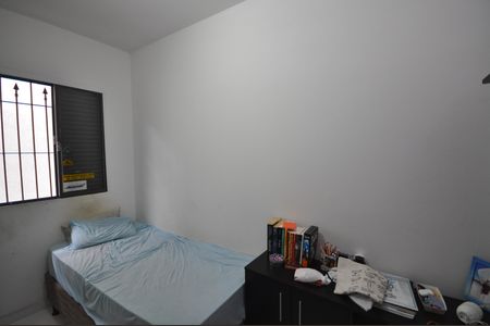 Casa à venda com 110m², 3 quartos e 2 vagasQuarto 2