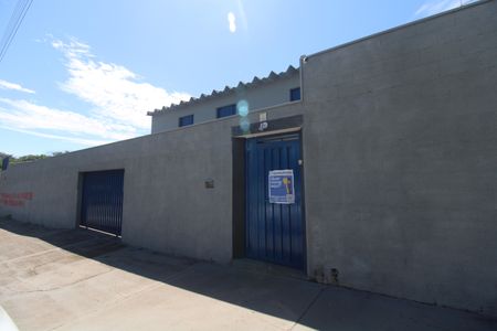 Studio para alugar com 30m², 1 quarto e sem vagaFachada e placa