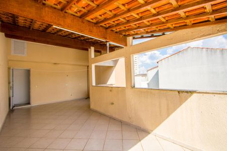 Apartamento à venda com 150m², 3 quartos e 2 vagas Apartamento à venda com 150m², 3 quartos e 2 vagasÁrea de serviço