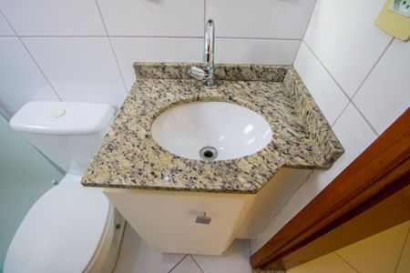 Apartamento à venda com 150m², 3 quartos e 2 vagas Apartamento à venda com 150m², 3 quartos e 2 vagasBanheiro social