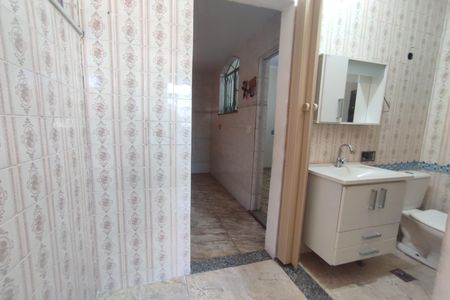 Casa para alugar com 48m², 1 quarto e sem vaga Casa para alugar com 48m², 1 quarto e sem vagaBanheiro