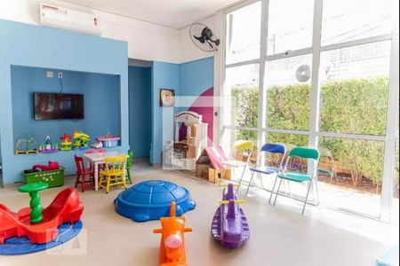 Apartamento à venda com 137m², 3 quartos e 3 vagas Apartamento à venda com 137m², 3 quartos e 3 vagasBrinquedoteca