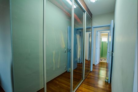 Apartamento à venda com 137m², 3 quartos e 3 vagas Apartamento à venda com 137m², 3 quartos e 3 vagasSuíte 2