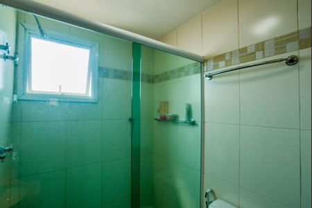 Apartamento à venda com 137m², 3 quartos e 3 vagas Apartamento à venda com 137m², 3 quartos e 3 vagasBanheiro da Suíte 2