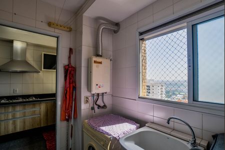 Apartamento à venda com 137m², 3 quartos e 3 vagas Apartamento à venda com 137m², 3 quartos e 3 vagasÁrea de Serviço