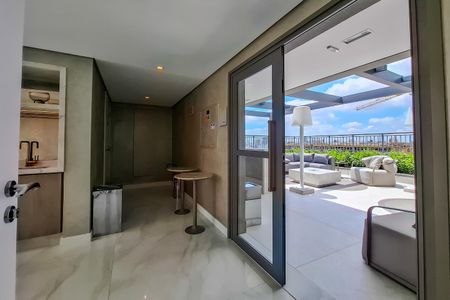 Studio à venda com 27m², 1 quarto e sem vaga Studio à venda com 27m², 1 quarto e sem vagarooftop