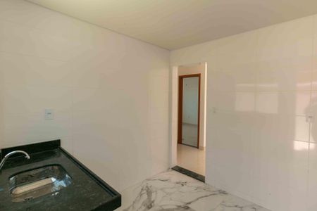 Apartamento à venda com 80m², 2 quartos e 1 vaga Apartamento à venda com 80m², 2 quartos e 1 vagaCozinha