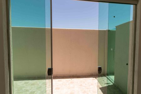 Apartamento à venda com 80m², 2 quartos e 1 vaga Apartamento à venda com 80m², 2 quartos e 1 vagaVista Sala