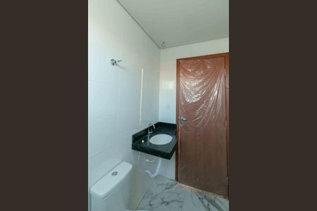 Apartamento à venda com 80m², 2 quartos e 1 vaga Apartamento à venda com 80m², 2 quartos e 1 vagaBanheiro
