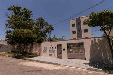 Apartamento à venda com 80m², 2 quartos e 1 vaga Apartamento à venda com 80m², 2 quartos e 1 vagaFachada