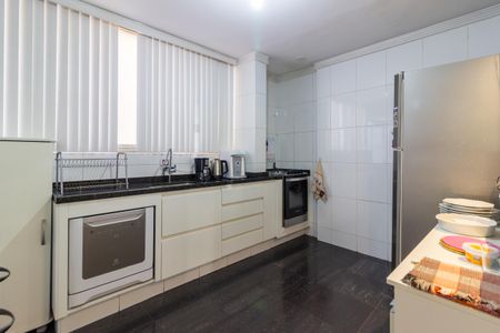 Apartamento para alugar com 103m², 3 quartos e 1 vagaCozinha