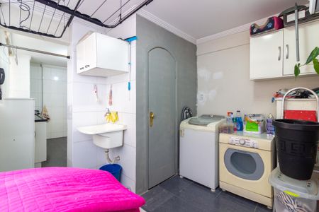 Apartamento para alugar com 103m², 3 quartos e 1 vagaÁrea de Serviço