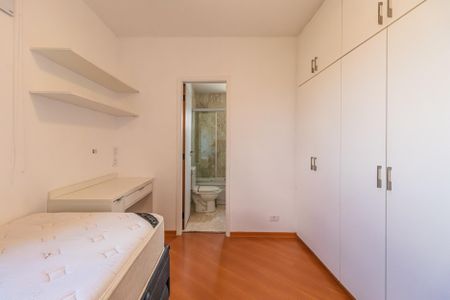 Apartamento para alugar com 192m², 4 quartos e 2 vagas Apartamento para alugar com 192m², 4 quartos e 2 vagasSuíte 2