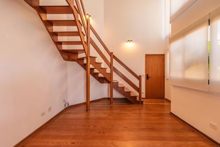 Apartamento para alugar com 192m², 4 quartos e 2 vagas Apartamento para alugar com 192m², 4 quartos e 2 vagasSala