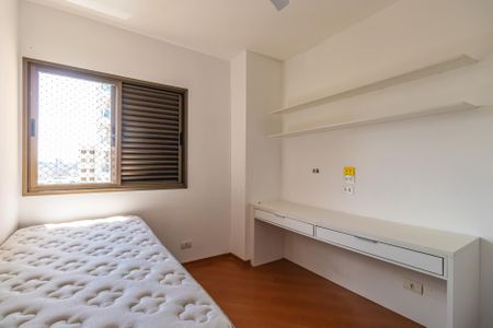 Apartamento para alugar com 192m², 4 quartos e 2 vagas Apartamento para alugar com 192m², 4 quartos e 2 vagasQuarto 1