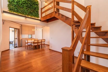 Apartamento para alugar com 192m², 4 quartos e 2 vagas Apartamento para alugar com 192m², 4 quartos e 2 vagasSala