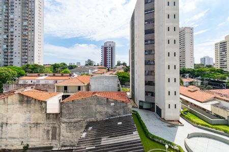 Apartamento à venda com 79m², 2 quartos e 1 vaga Apartamento à venda com 79m², 2 quartos e 1 vagaVista do Quarto 2