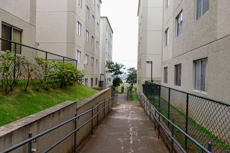 Apartamento à venda com 40m², 2 quartos e sem vagaÁrea comum