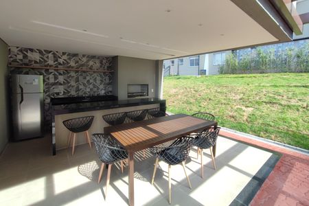 Apartamento para alugar com 67m², 2 quartos e 1 vaga Apartamento para alugar com 67m², 2 quartos e 1 vagaÁrea comum - Churrasqueira