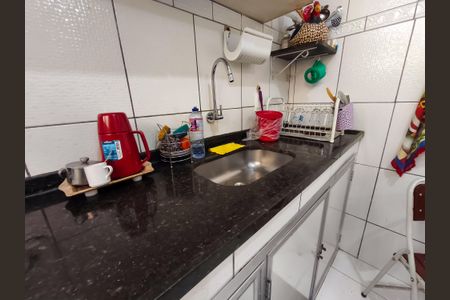 Casa à venda com 50m², 2 quartos e 1 vaga Casa à venda com 50m², 2 quartos e 1 vagaCozinha