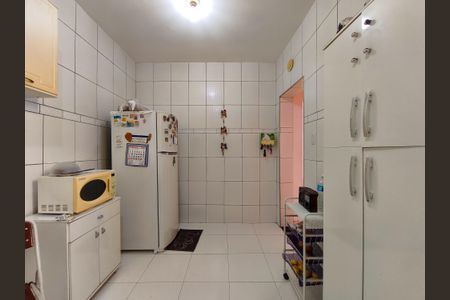 Casa à venda com 50m², 2 quartos e 1 vaga Casa à venda com 50m², 2 quartos e 1 vagaCozinha